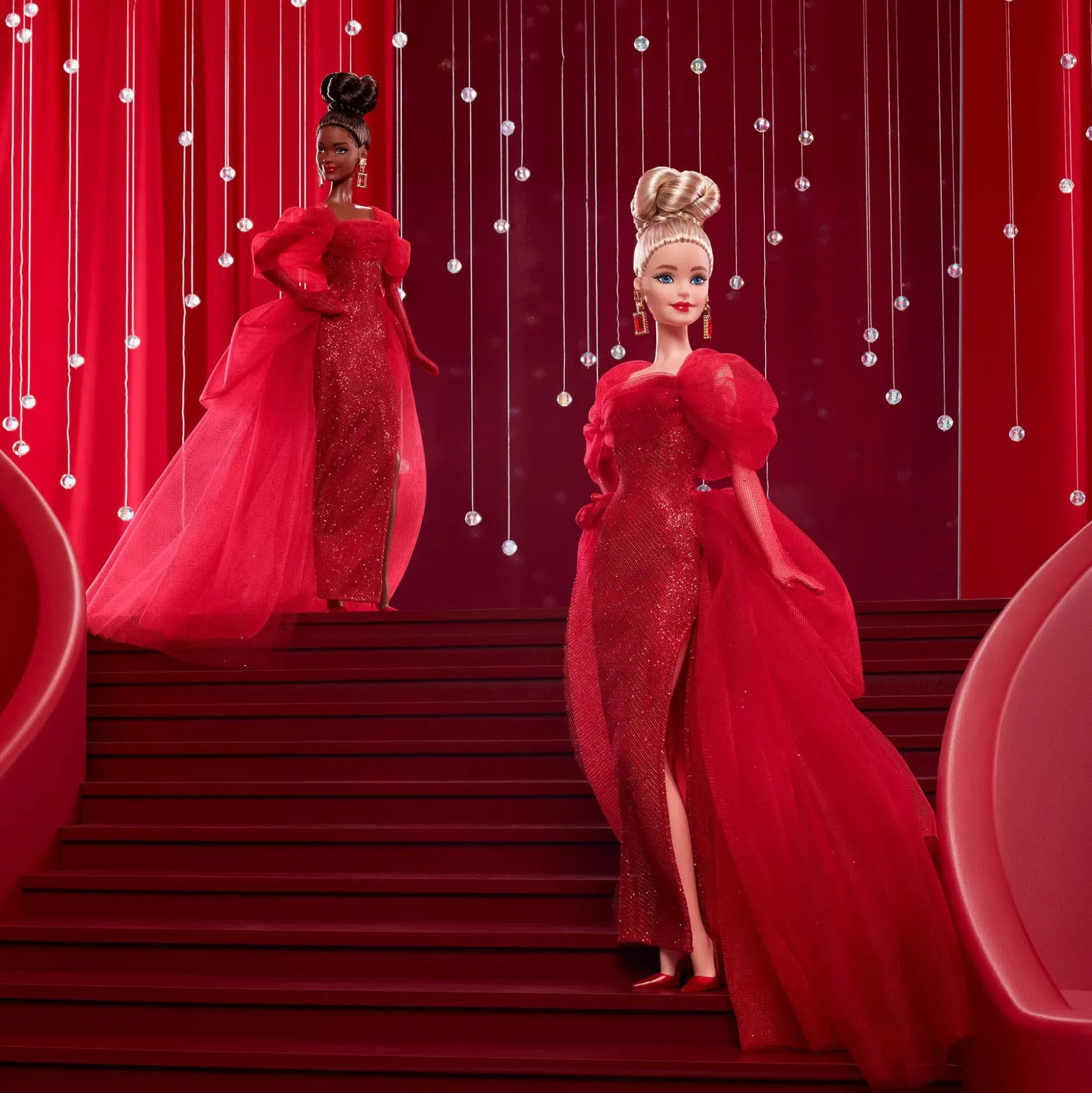 Barbie Mattel 80th Anniversary Doll – Blonde