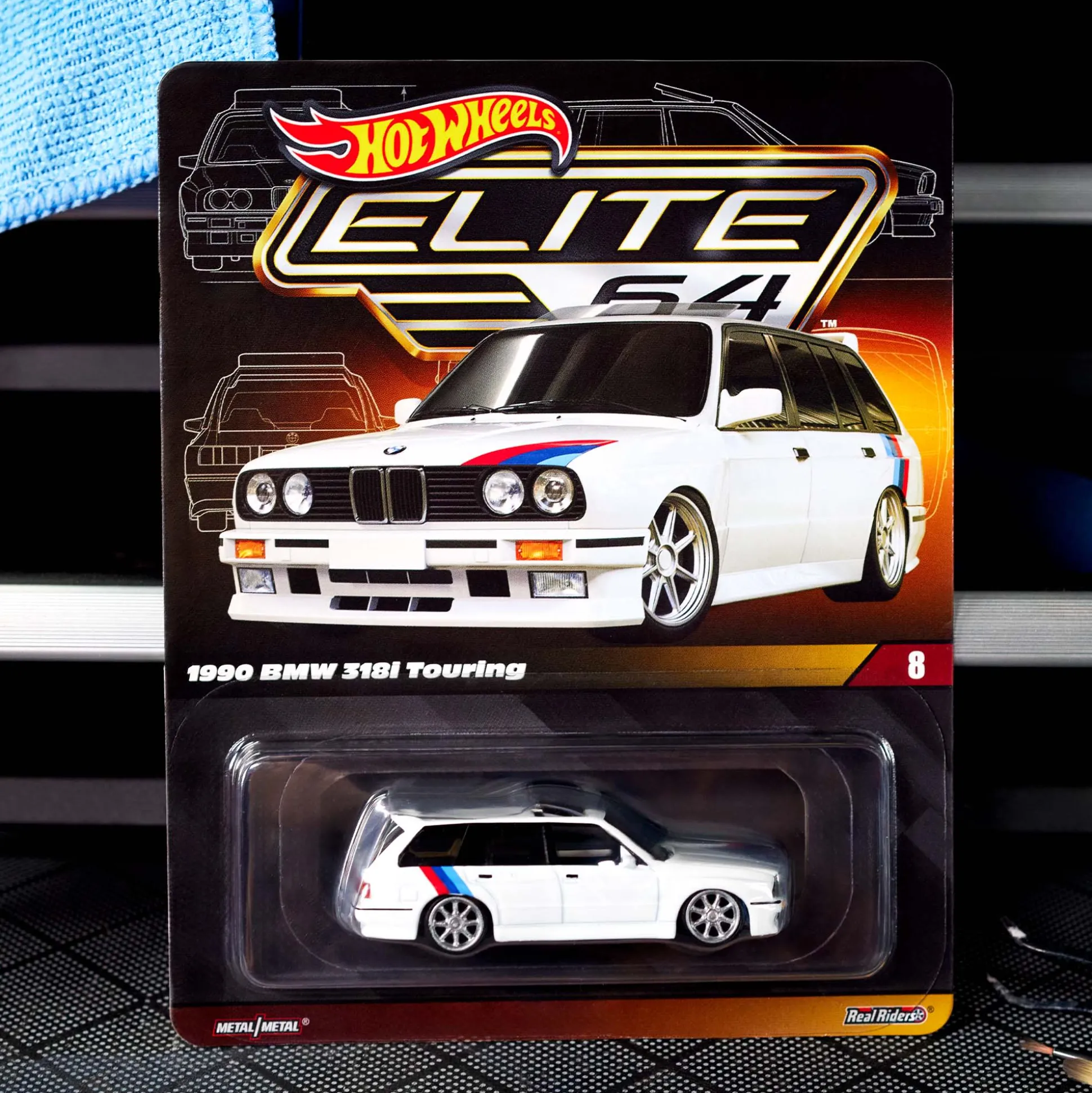 Hot Wheels Elite 64 1990 BMW 318i Touring