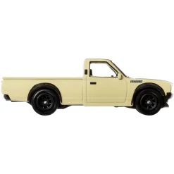 Hot Wheels Premium Car Culture Datsun 620
