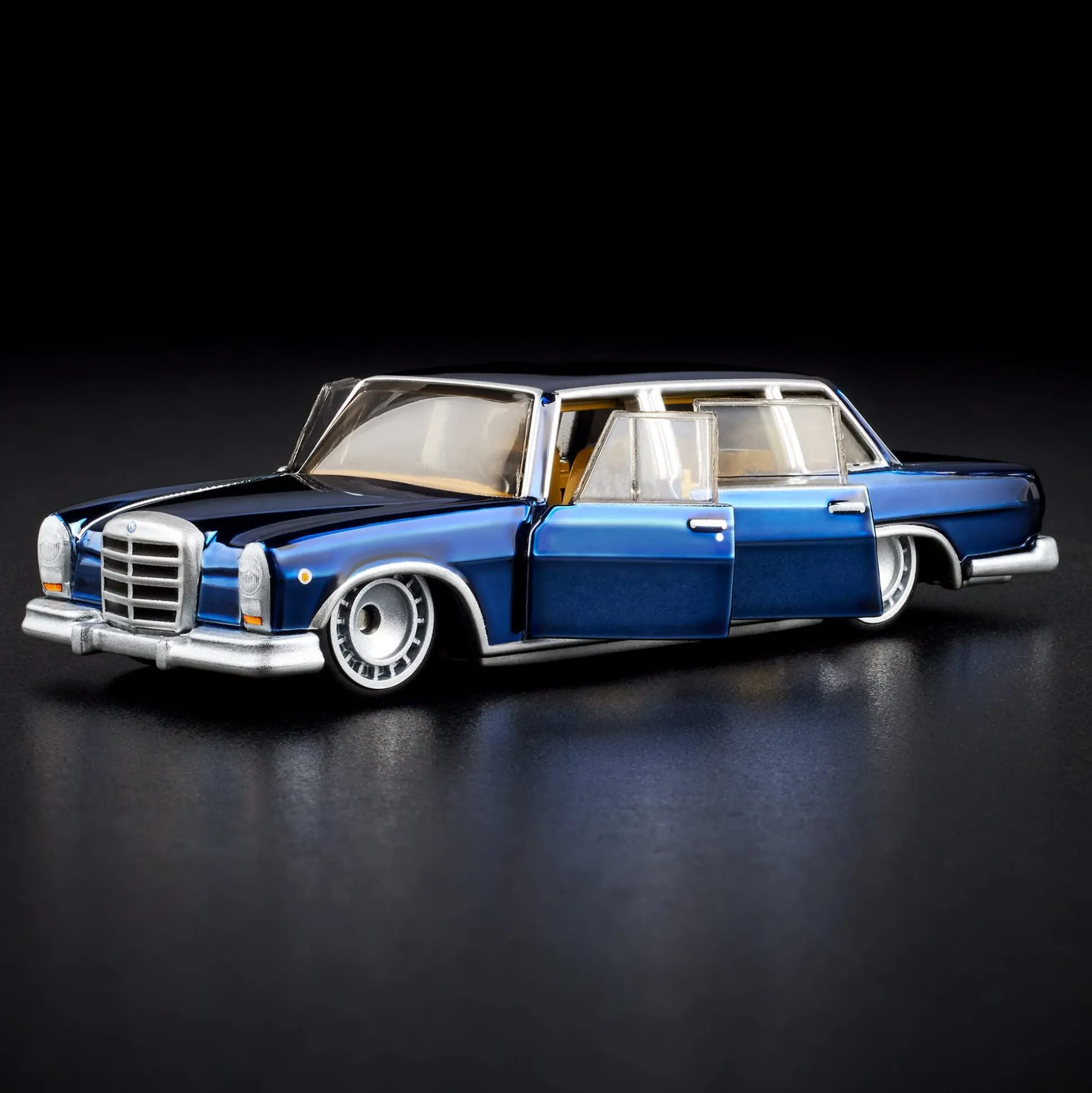 Hot Wheels RLC Exclusive 1964 Mercedes-Benz 600