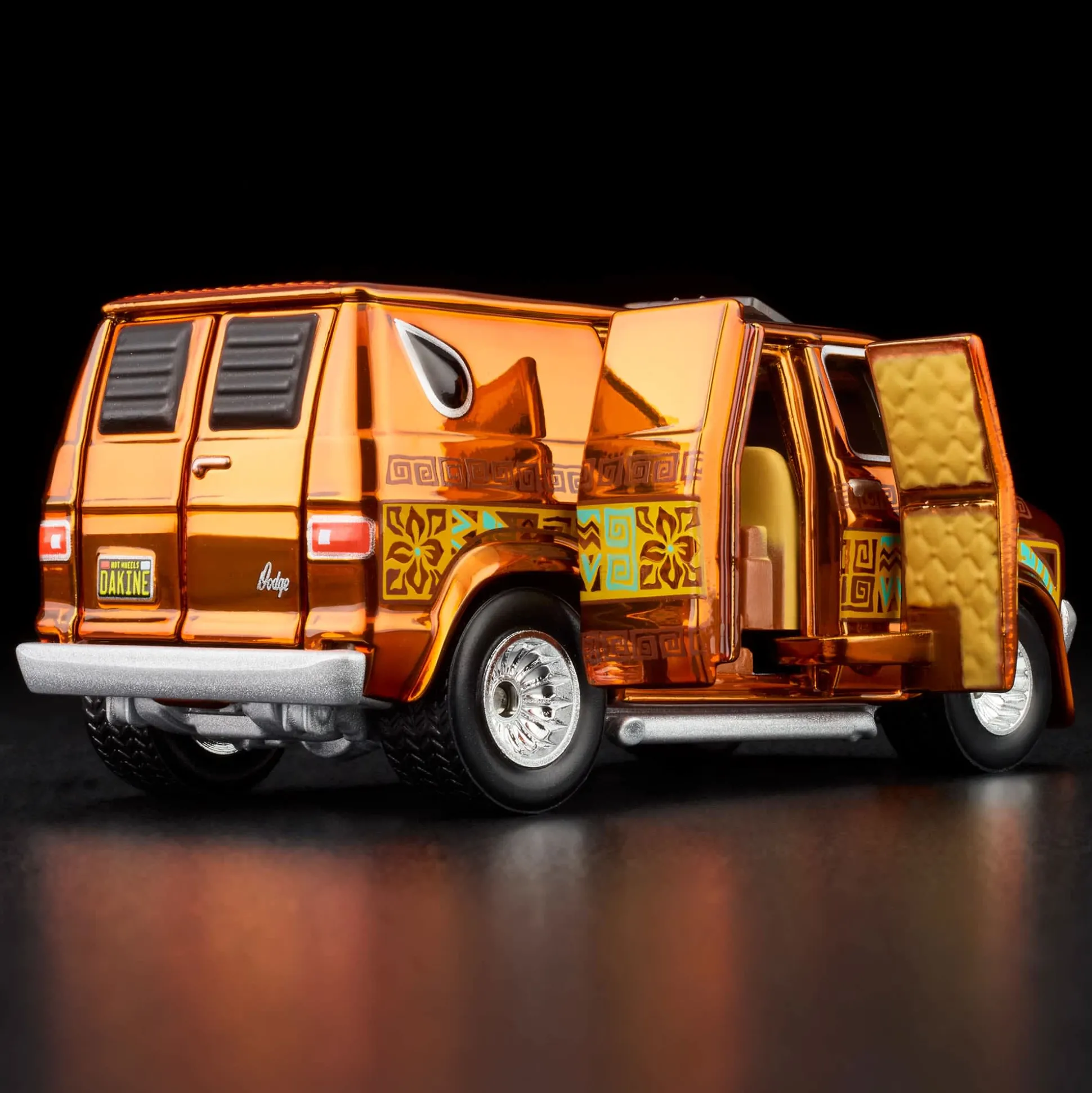 Hot Wheels RLC Exclusive ‘70s Dodge Tradesman Van