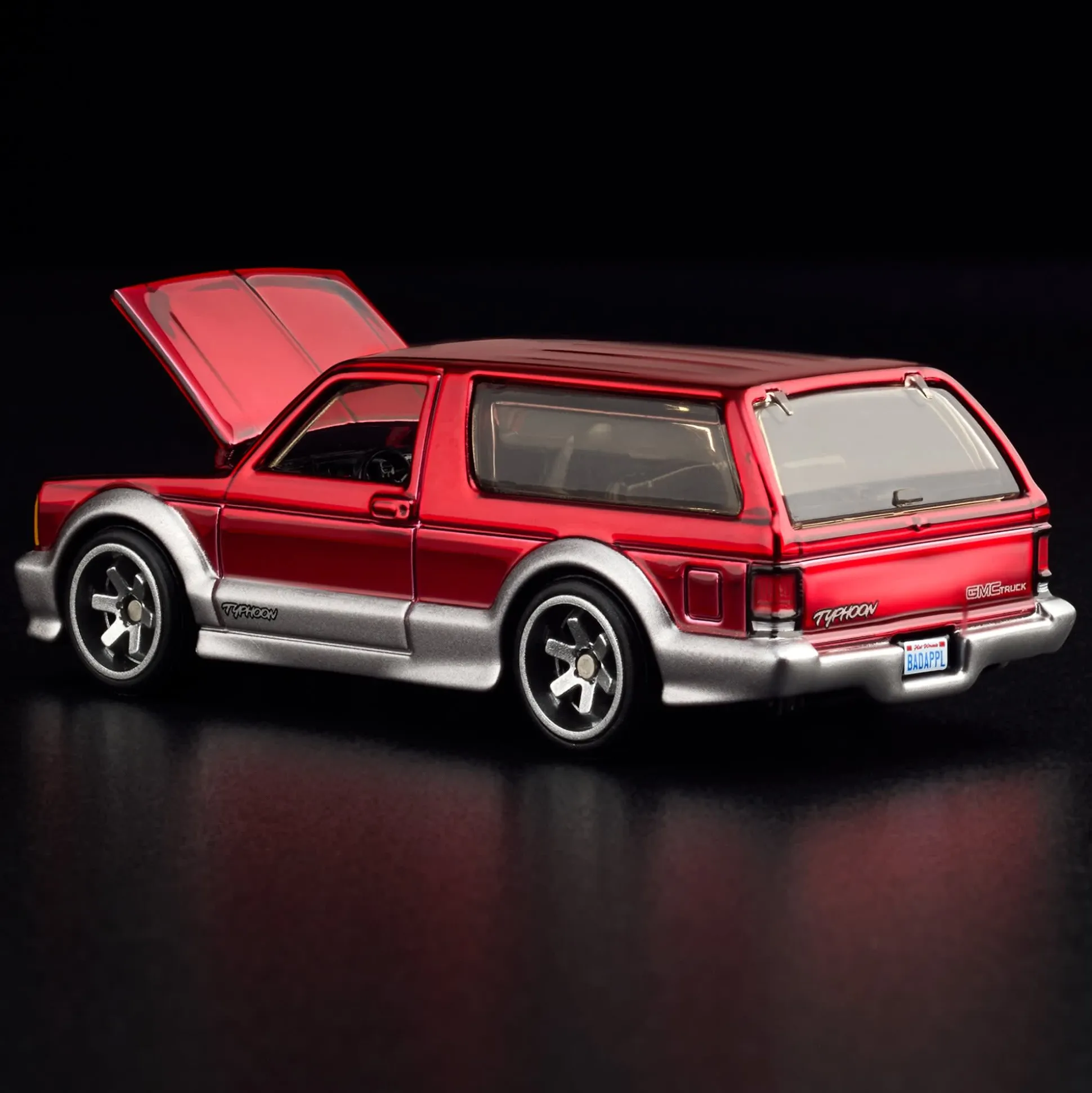 Hot Wheels RLC 1992 GMC Typhoon