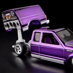 Hot Wheels RLC 1986 Nissan 720 King Cab