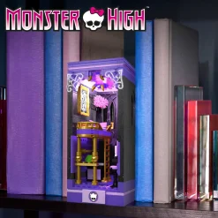 MEGA Monster High Clawdeen's Boo-k Den Building Toy Kit