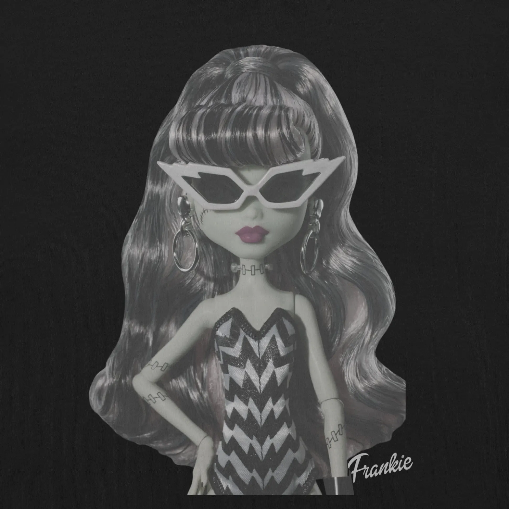 Monster High Barbie Frankie Barbie Black T-shirt