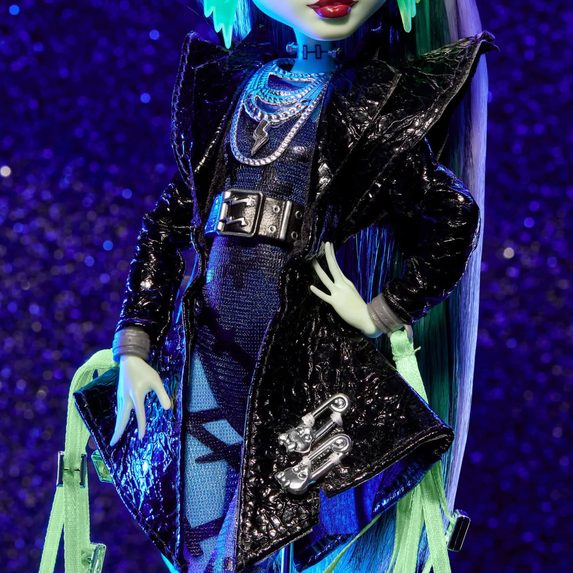 Monster High Haunt Couture Midnight Runway Frankie Stein Doll
