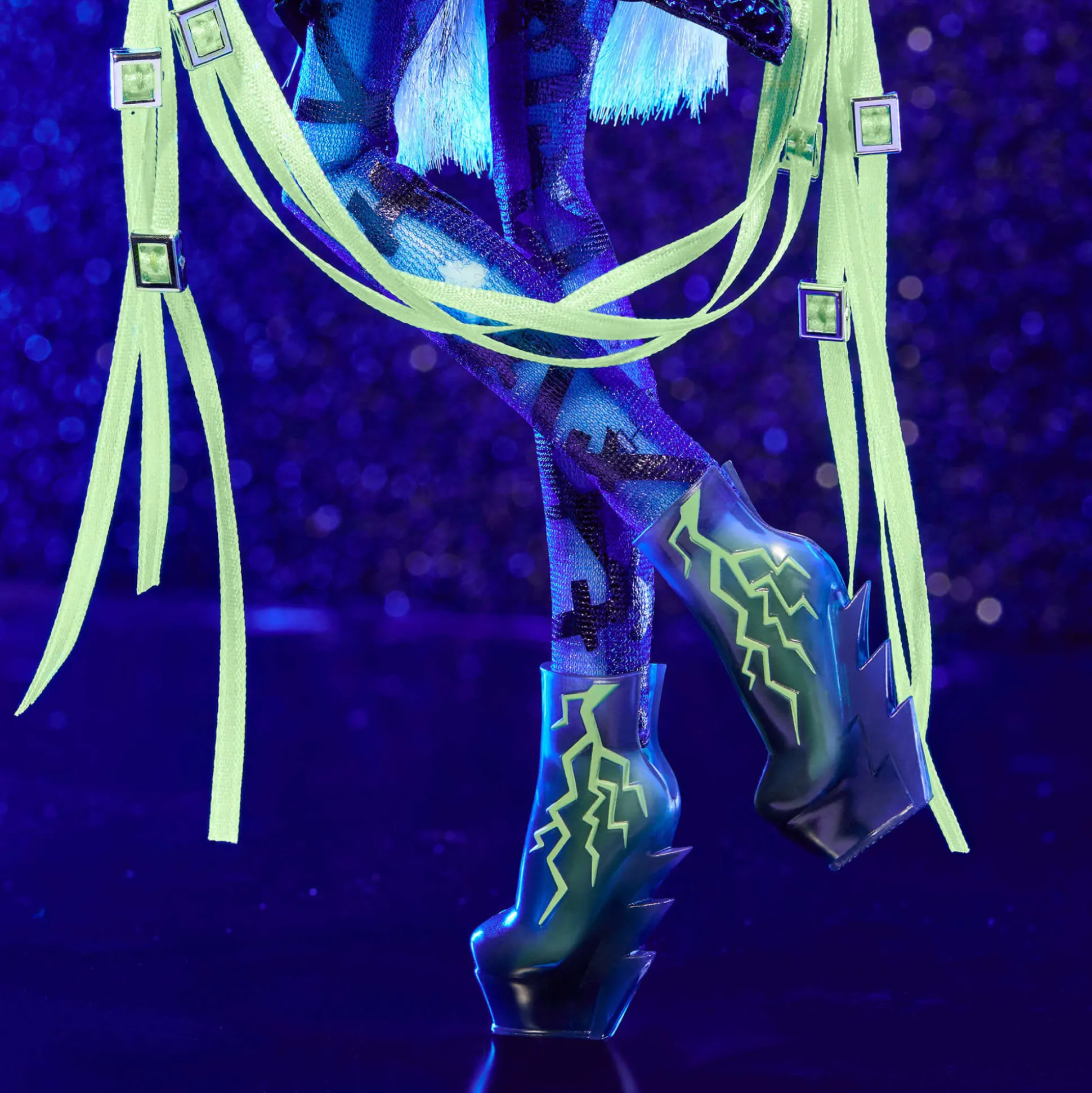 Monster High Haunt Couture Midnight Runway Frankie Stein Doll