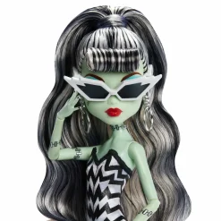 Monster High Skullector Frankie Stein x Barbie Doll